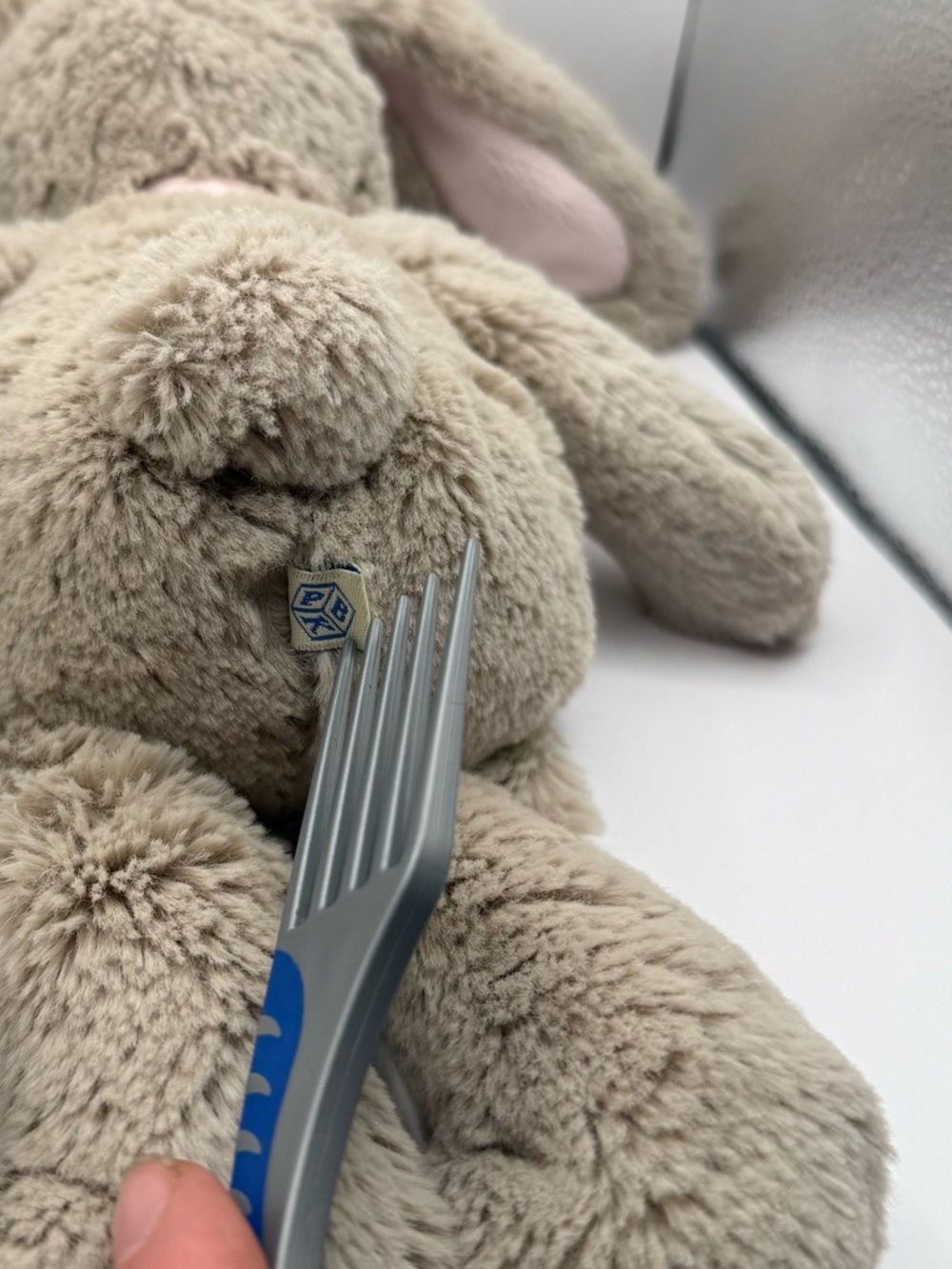 Pottery Barn Kids set of 2 Bunnies Gray and White - Picture 5 of 6